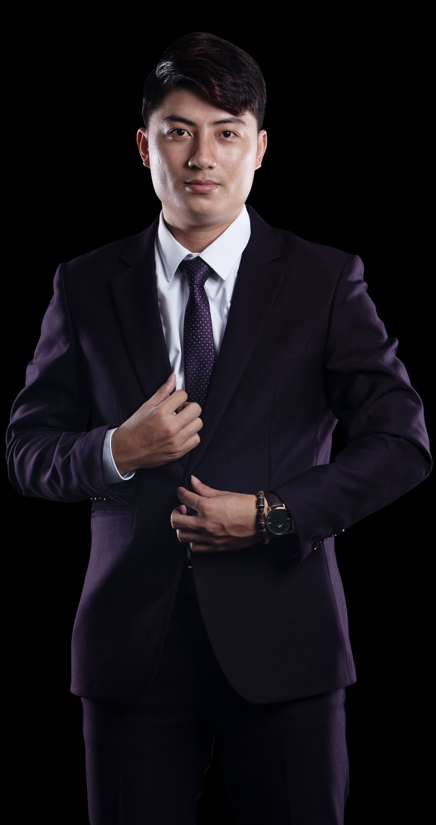 Nguyen Ngoc Khanh, Founder